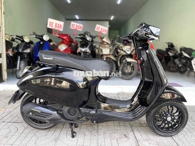 📣 Piaggio Vespa Sprint 125cc Đèn-Vuông Full Đen