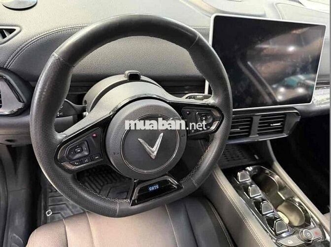 Vinfast VF8 Eco 2023 Trắng mua Pin SDI sẵn Hồ Sơ
