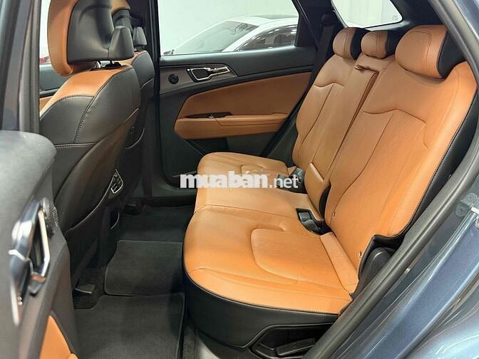 Kia Sportage Signature 2.0D 2022 giá còn 769