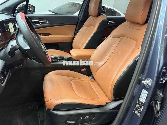 Kia Sportage Signature 2.0D 2022 giá còn 769