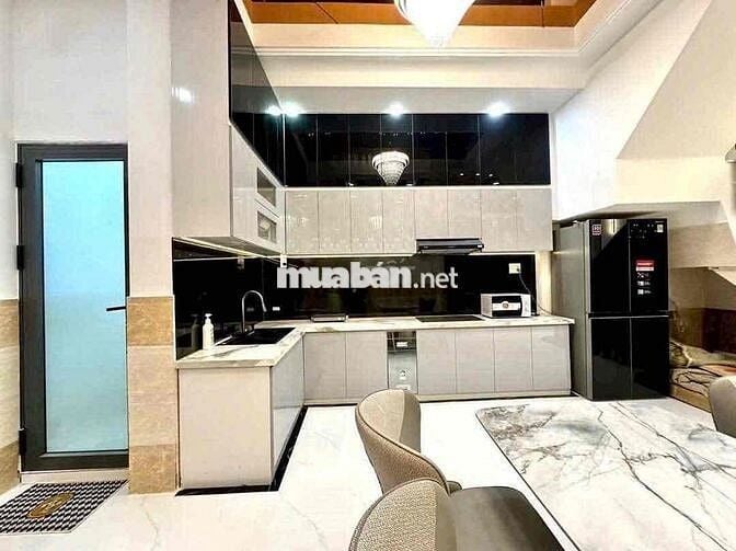 🇻🇳🇻🇳🇻🇳NHÀ PHỐ ĐẸP CAO CẤP ĐƯỜNG HUỲNH TẤN PHÁT NHÀ BÈ