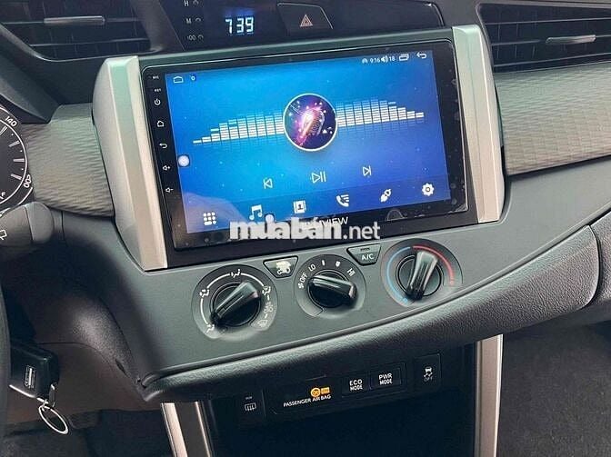 Toyota Innova 2.0E MT 2022 Bạc 85.000km