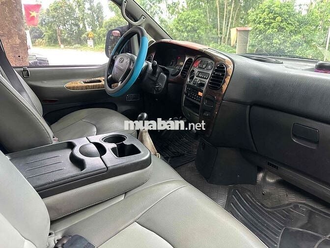 Hyundai Starex 2005 Máy cơ Bạc