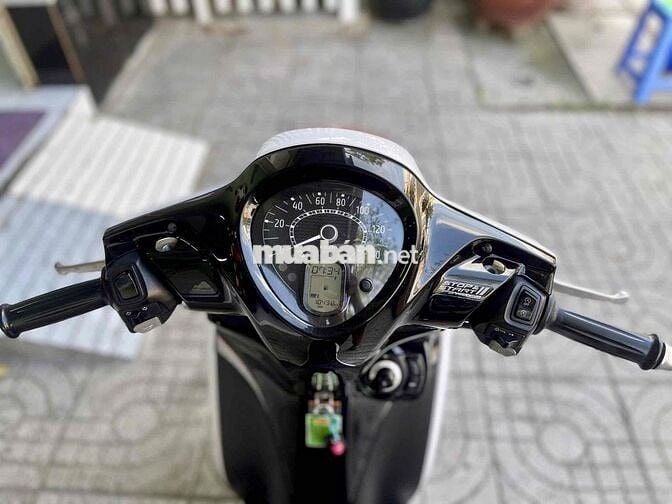 📣 Yamaha Janus Fi 125cc Trắng-Hồng Mẫu Mới RG