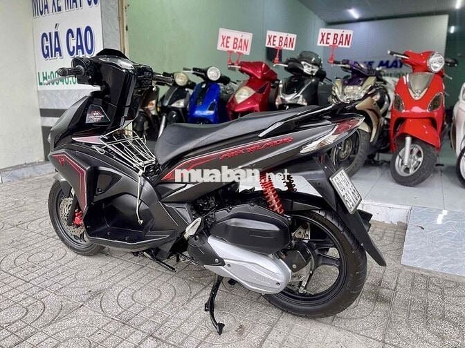 📣 Honda Airblade Fi 125cc đời cao . Khóa Smartkey.
