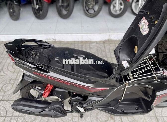 📣 Honda Airblade Fi 125cc đời cao . Khóa Smartkey.