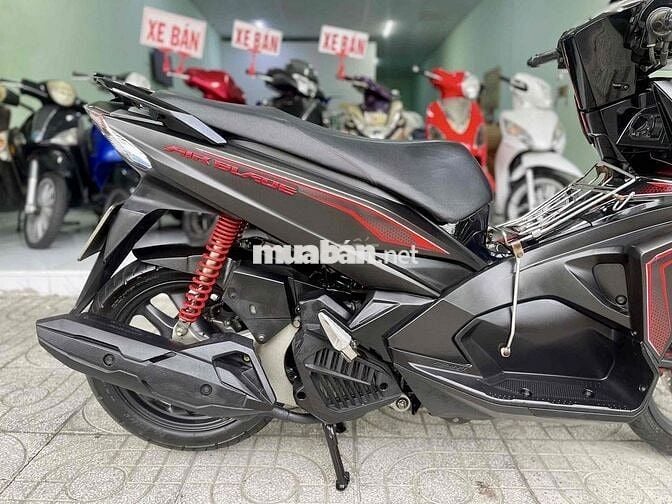 📣 Honda Airblade Fi 125cc đời cao . Khóa Smartkey.
