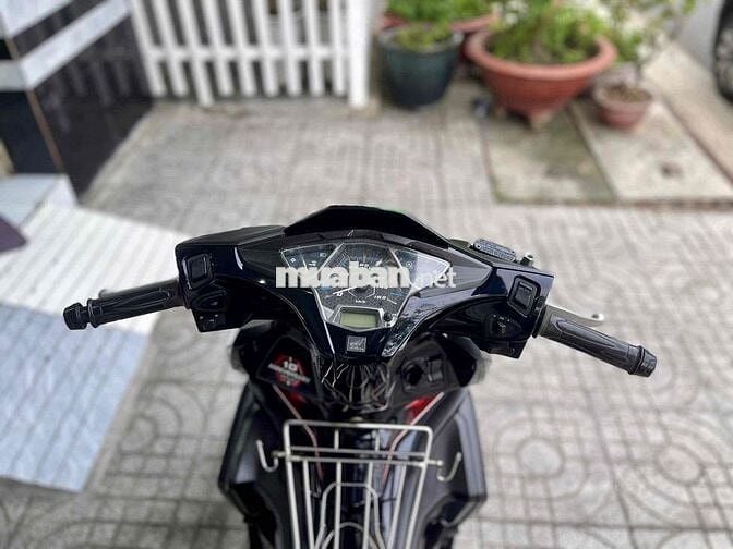 📣 Honda Airblade Fi 125cc đời cao . Khóa Smartkey.