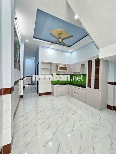 Ngay Trạm Y Tế Phú Lợi, Nhà 1 trệt 1 lầu, 80m2, 950tr, sổ hồng riêng