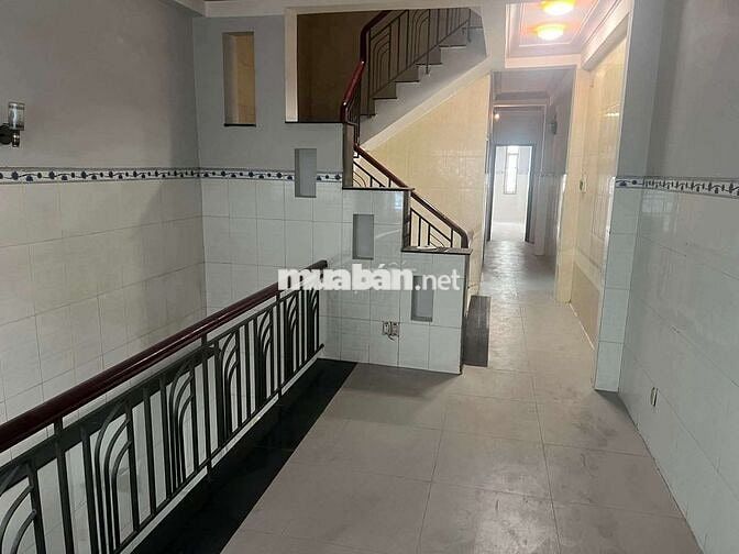 CHO THUE NHÀ MAT TIEN HOÀ HẢO Q.10