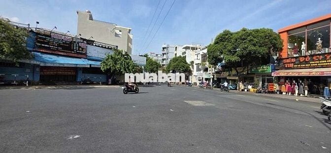 MB194-196 Bình Thới ,Phường 14,Quận 11
- Dt : ngang 50m trệt,1 lầu
