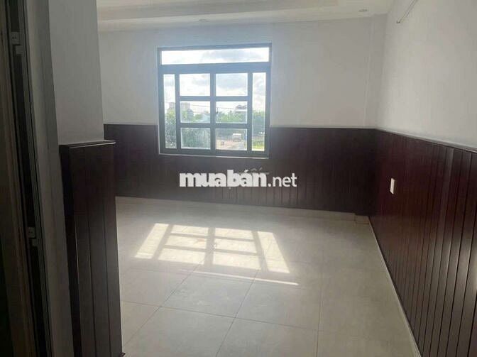 Cho thuê nhà mặt tiền kdc Đồng Danh