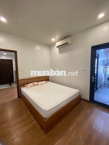 Cho thuê căn hộ Discovery Complex 302 Cầu Giấy 2N 95.5m², nội thất đẹp