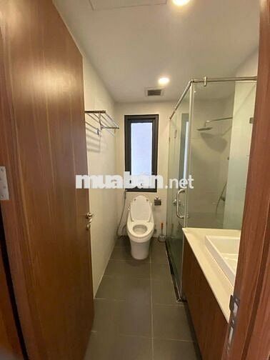 Cho thuê căn hộ Discovery Complex 302 Cầu Giấy 2N 95.5m², nội thất đẹp