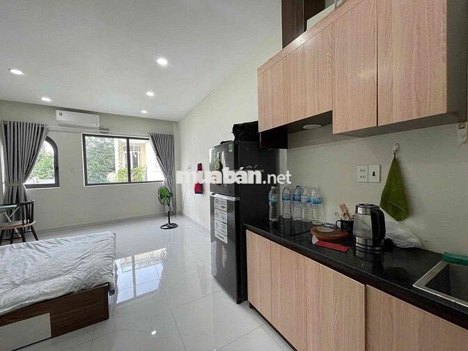 CĂN HỘ DỊCH VỤ FULL NỘI THẤT NGAY HUIT