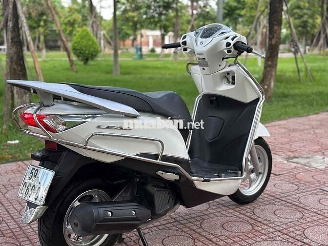 Honda Lead Trắng Như Mới ( Bao Nợ Xấu)