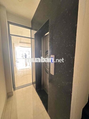Mặt Tiền Phan Xích Long ( Đoạn đẹp ) - Nhà Mới, Có Thang Máy, Q.PN