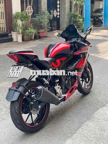 Suzuki GSX-R150.bán trả góp.trao đổi xe
