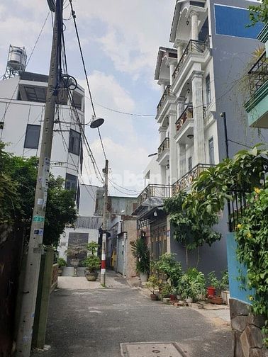 Bán Gấp Nhà Đẹp 4x15m – Hẻm Rộng Lê Đức Thọ – 4PN, Full Nội Thất