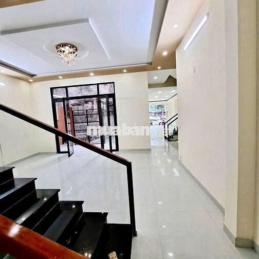 Cho thuê nhà mặt tiền 3 tầng mặt tiền kẹp kiệt đường Điện Biên Phủ, 