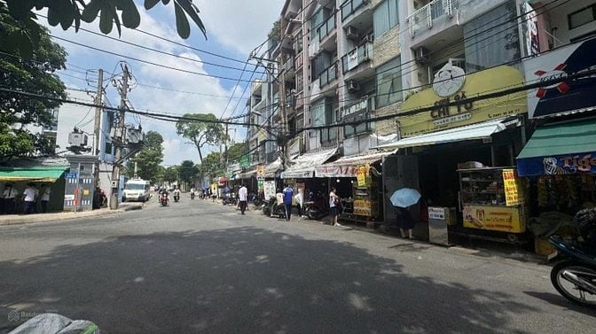 14 Tỷ! Bán Mặt Tiền ngay Công Viên Gia Định, Phú Nhuận - 3,8x14,5m - 5