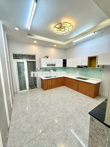 Cho thuê nhà đẹp đúc 2 lầu hẻm đường Lê Thị Riêng P. Thới An Q12