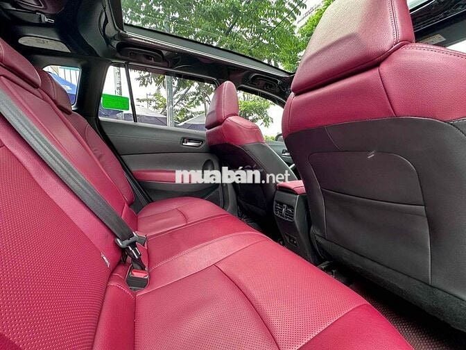 Toyota Cross 1.8v 2025 8.000km Xám Tự động
