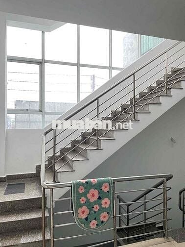 Nhà mặt tiền Quốc Lộ 22 cũ tìm chủ mới