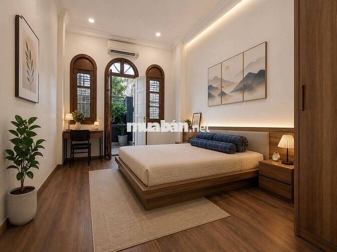 Mặt phố cổ - Bao QH 100 năm - mặt tiền lớn, vỉa hè rộng, kinh doanh