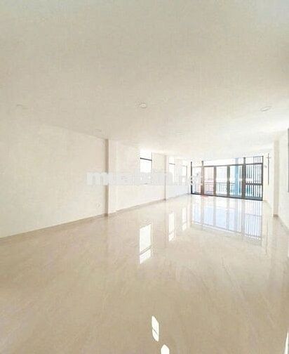 TÒA NHÀ ỐP KÍNH– 215C Hoàng Hoa Thám, P13, Q.TB- 5x18m, 4 Tầng, 360m2
