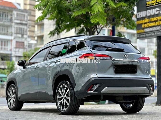 Toyota Cross 1.8v 2025 8.000km Xám Tự động