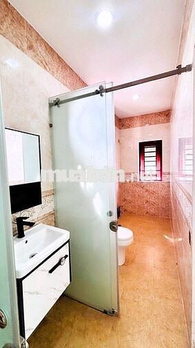 cho thuê biệt thự sân vườn 470m² Hiệp Bình Phước, nhà mới, sân rộng