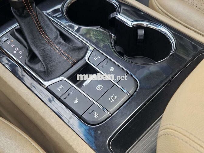 Kia Sedona Luxury D 2020, full dầu, rất mới ht góp