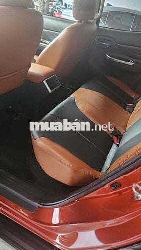 Mitsubishi Triton Athlete Tự động Cam Da