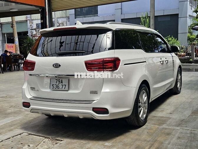 Kia Sedona Luxury D 2020, full dầu, rất mới ht góp
