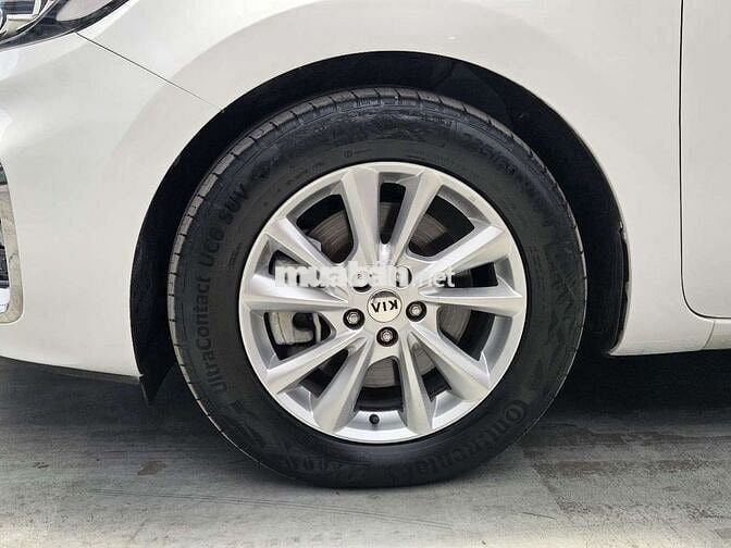 Kia Sedona Luxury D 2020, full dầu, rất mới ht góp