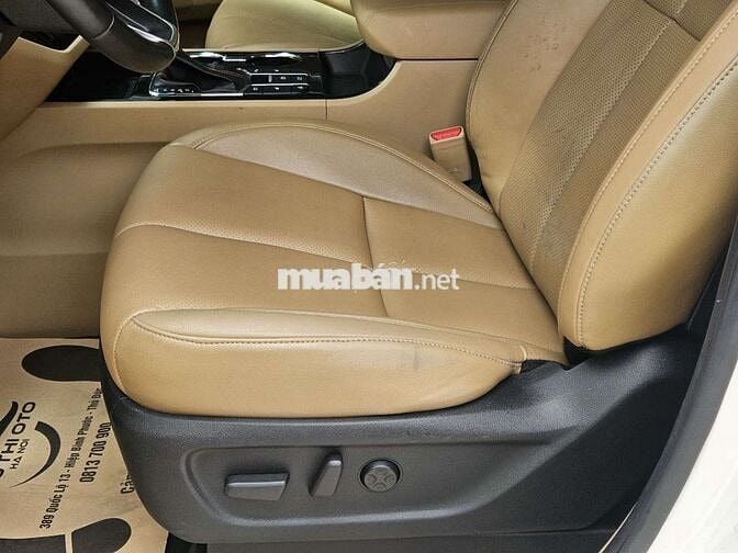 Kia Sedona Luxury D 2020, full dầu, rất mới ht góp