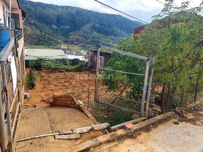 Đất Thổ Cư Mặt Tiền Đường Nhựa Xuân Sơn - VỊ TRÍ TUYỆT ĐẸP...!!!
