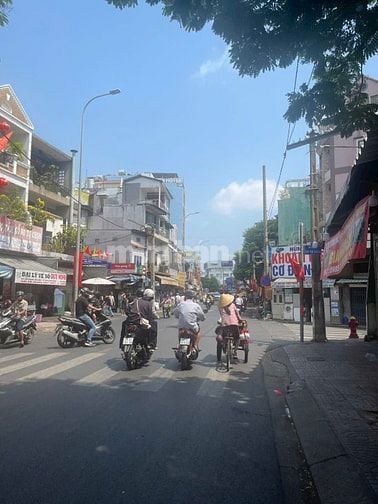 Building Hàng Hiếm Mặt Tiền Nguyễn Văn Đậu ,10x18, 8 tầng, 43,7 tỷ 