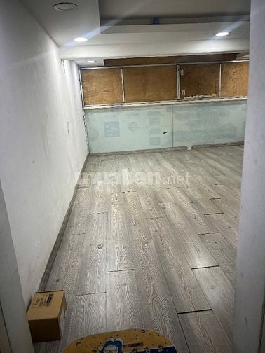 Cho thuê phòng mặt tiền quận 5