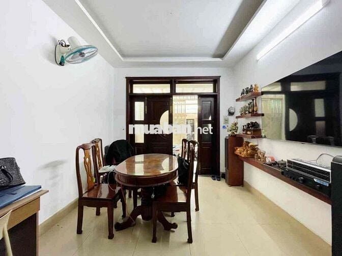 HXH THÔNG CÁCH MẶT TIỀN VÀI BƯỚC SÁT Q1 NGAY PHAN XÍCH LONG PHÚ NHUẬN