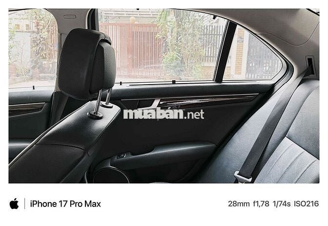 Mercedes-Benz C250 Facelift 2012 Trắng 22 vạn km