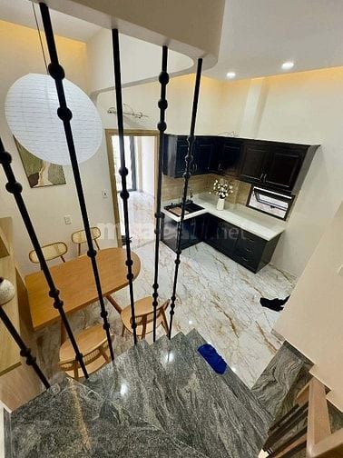 Mặt tiền Hưng Phú, P.8, Q.8, dt: 4,8 x 10m, 4 tầng, giá 11 tỷ 4.