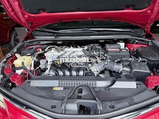 Toyota Corolla Altis 1.8V 2022 16.000 km không lỗi