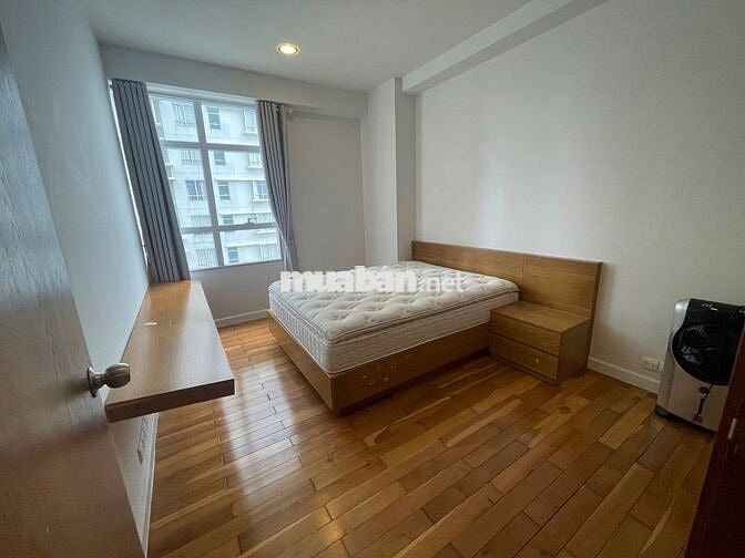 Cho thuê căn hộ 3PN tại Sunrise city Quận 7