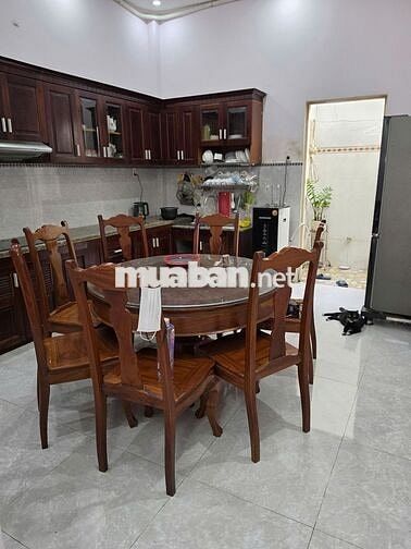 Bán gấp nhà 3 lầu 4x20, mặt tiền kdbb 12m, gần cổng KCN Vĩnh Lộc A