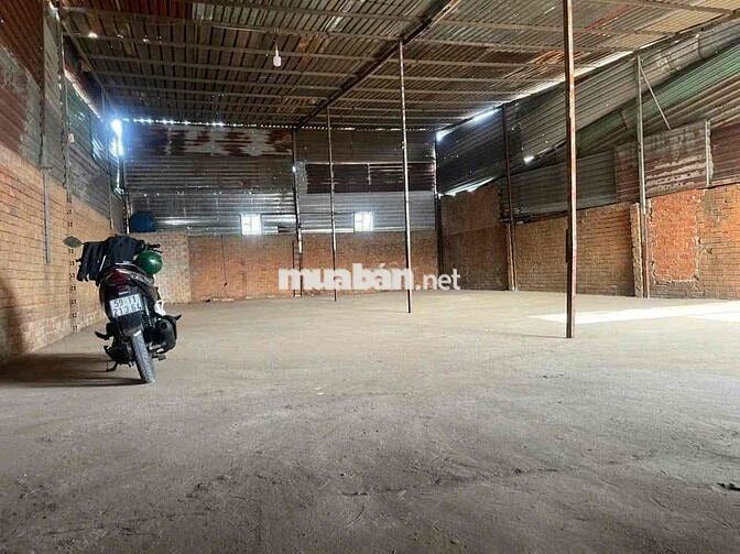 Bán xưởng Đông thạnh hóc Môn gấp 200m giá 5,5tỷ tl