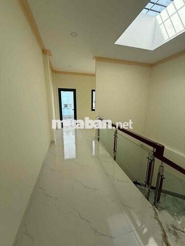 nhà thuê mới 100% Bùi tư toàn an lạc bình Tân DT 288m giá 12tr