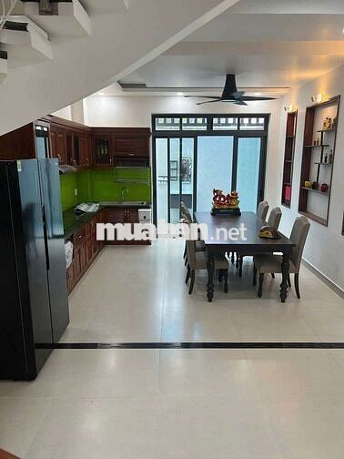 Cần Cho Thuê nhà khu An Sương DT 4,5 x20 1 trệt 2 Lầu 4PN 4WS giá 20tr