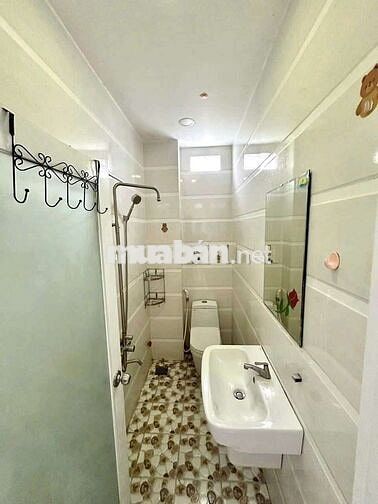 4x15m trệt 2 lầu 2pn 3wc hẻm 6m xe tải gần nhà máy bia